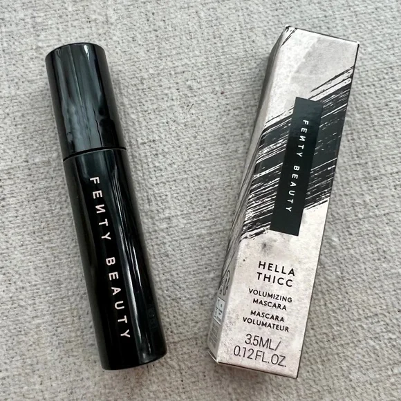 ❤️3 for $25❤️ Fenty Beauty by Rihanna Hella Thicc Volumizing Mascara mini